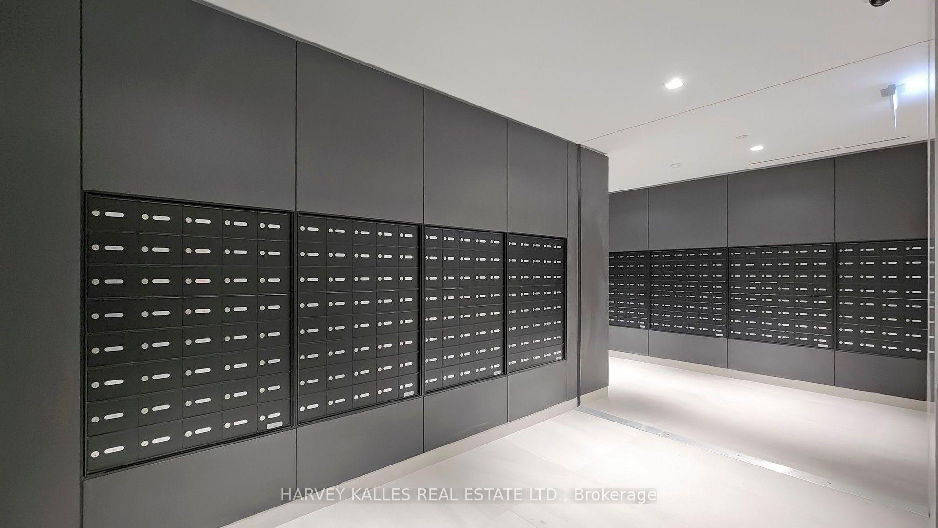 127 Broadway Avenue 3302, Toronto Unit: 3302