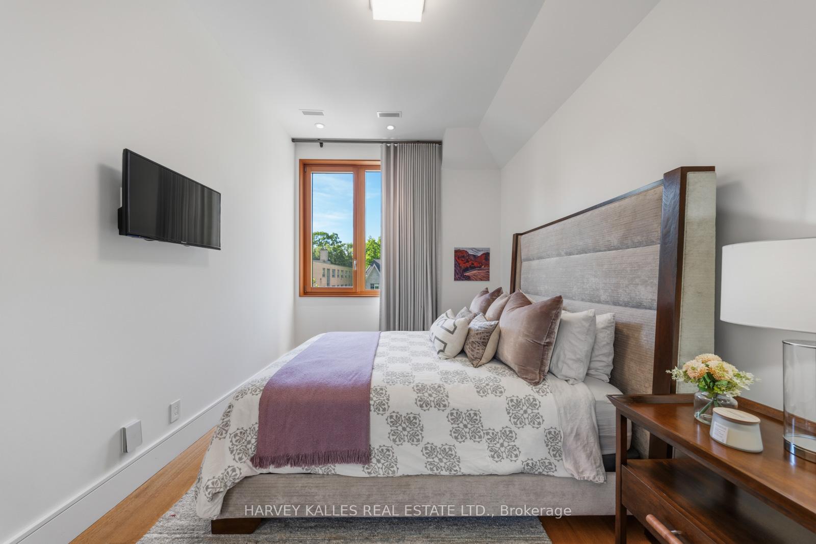 67 Heath Street W, Toronto