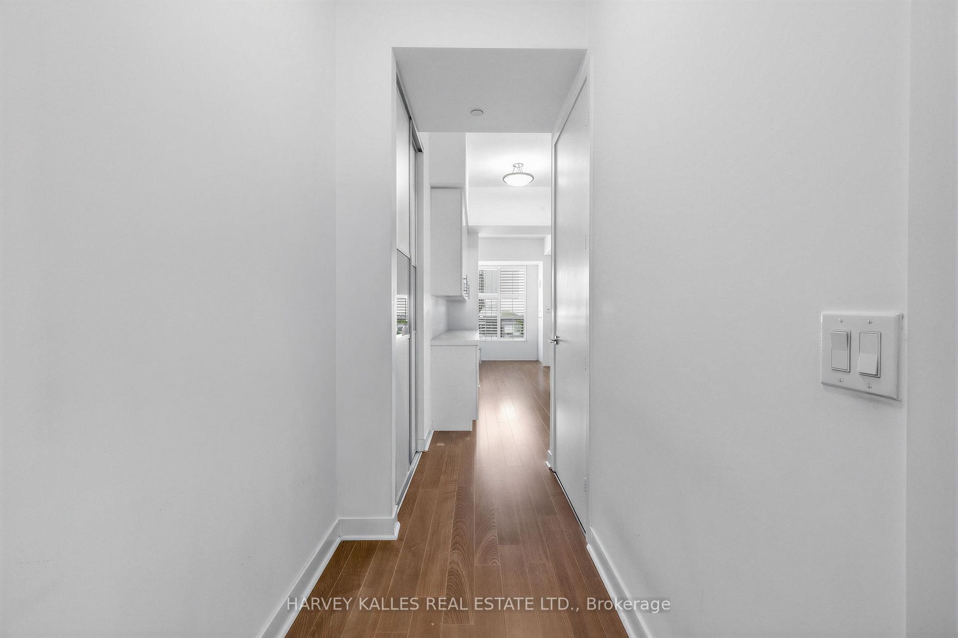 156 Portland Street 309, Toronto Unit: 309