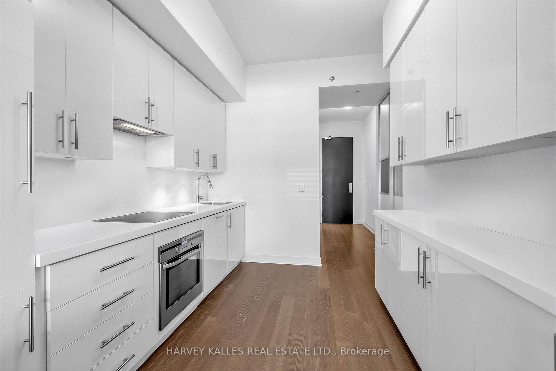 156 Portland Street 309, Toronto Unit: 309