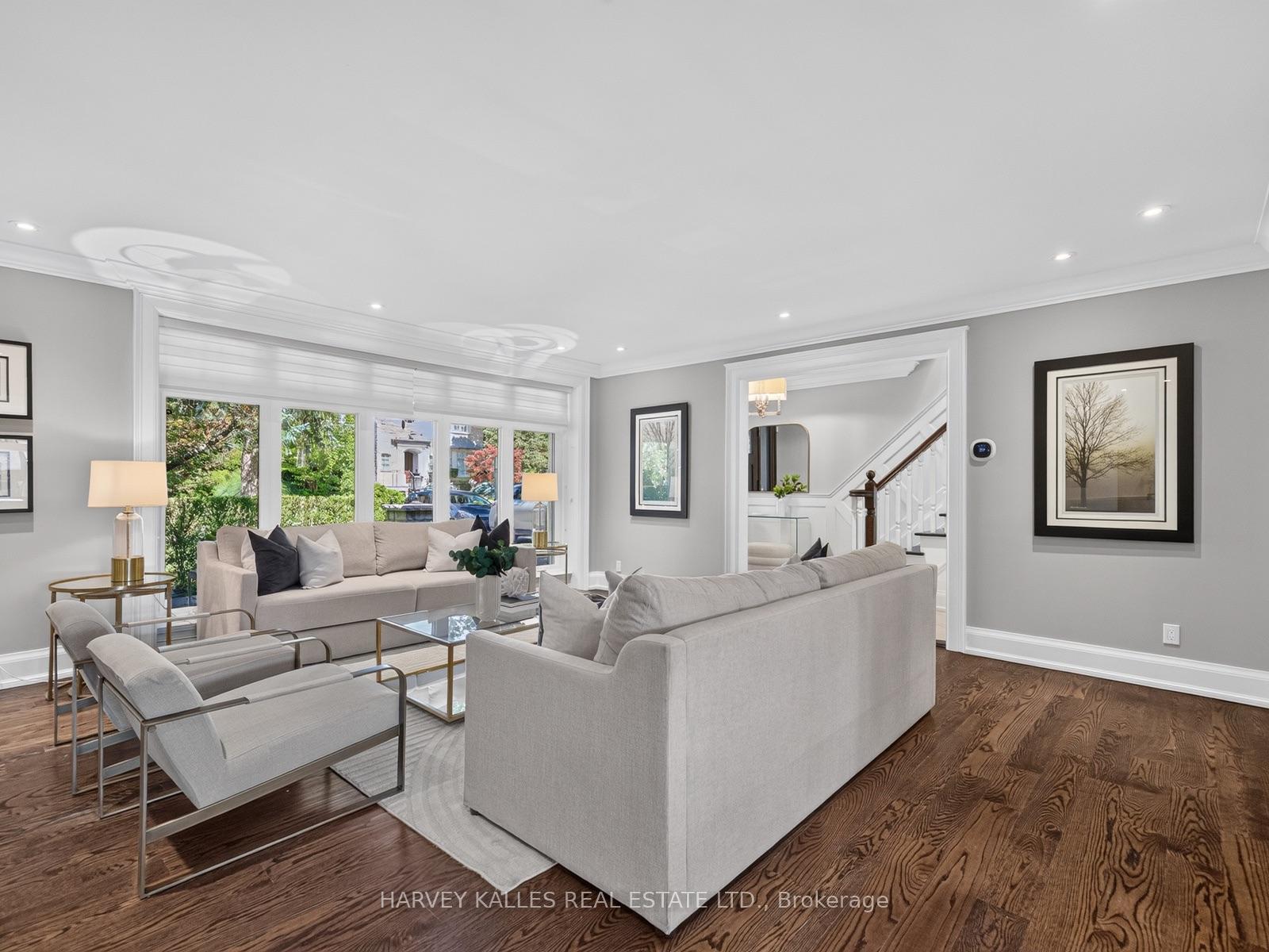 107 Stratford Crescent, Toronto