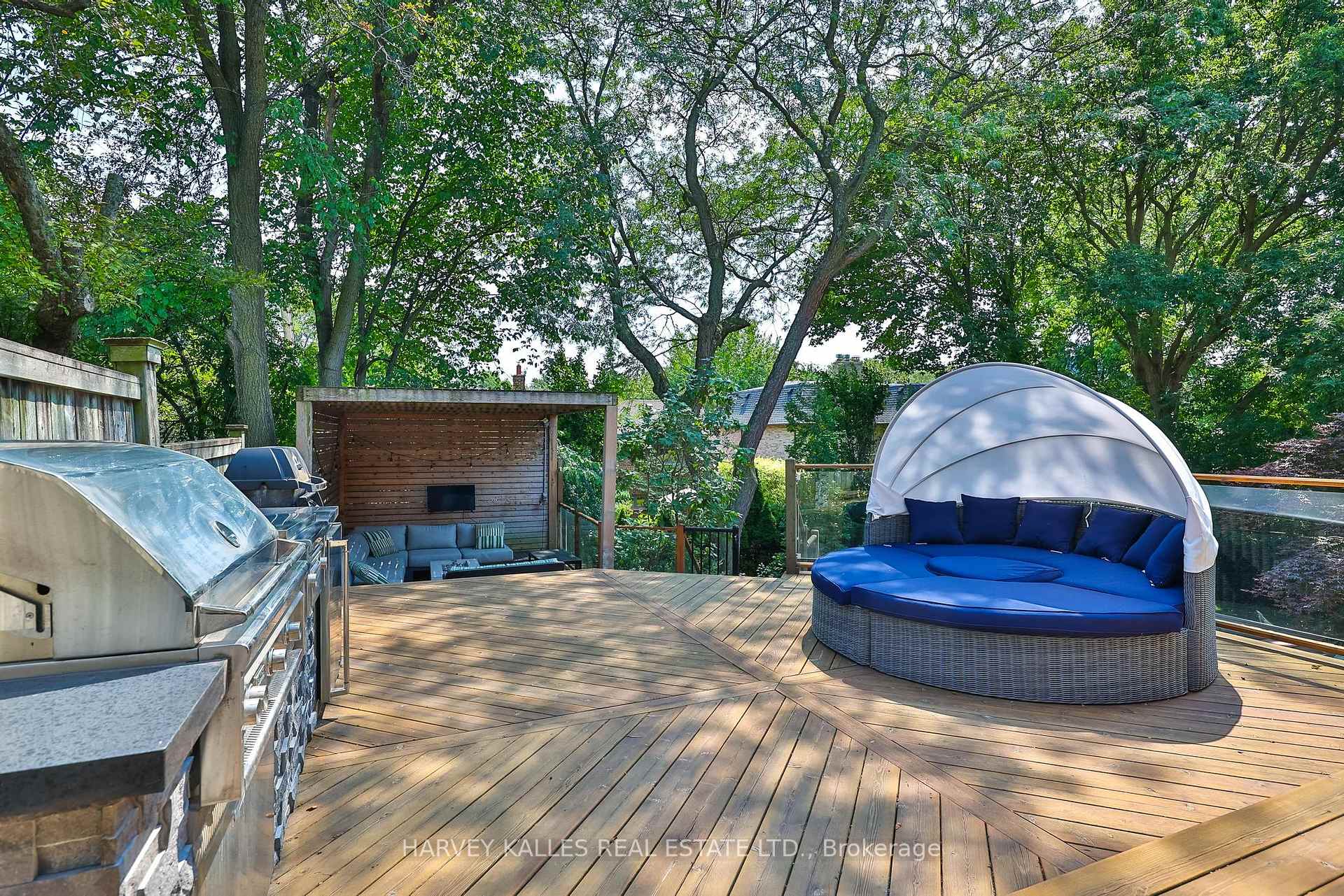 107 Stratford Crescent, Toronto
