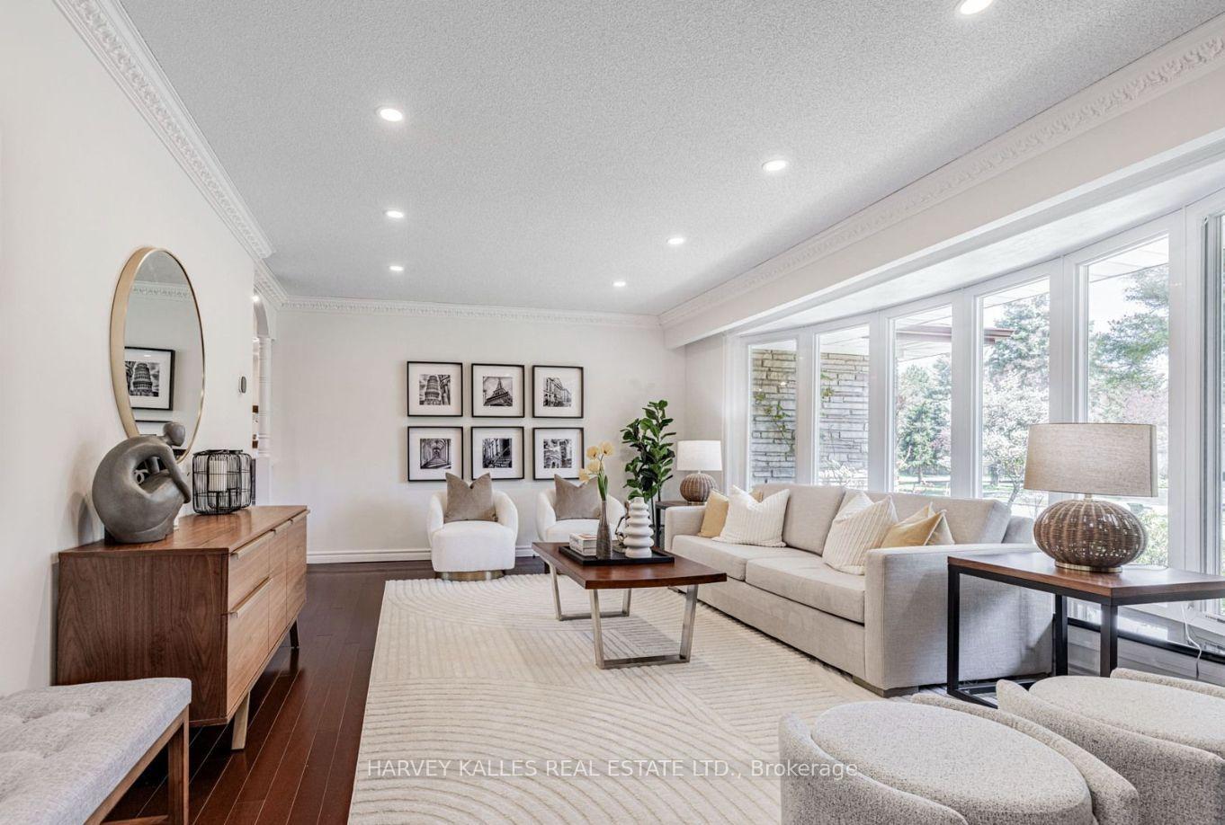 5 Parmbelle Crescent, Toronto