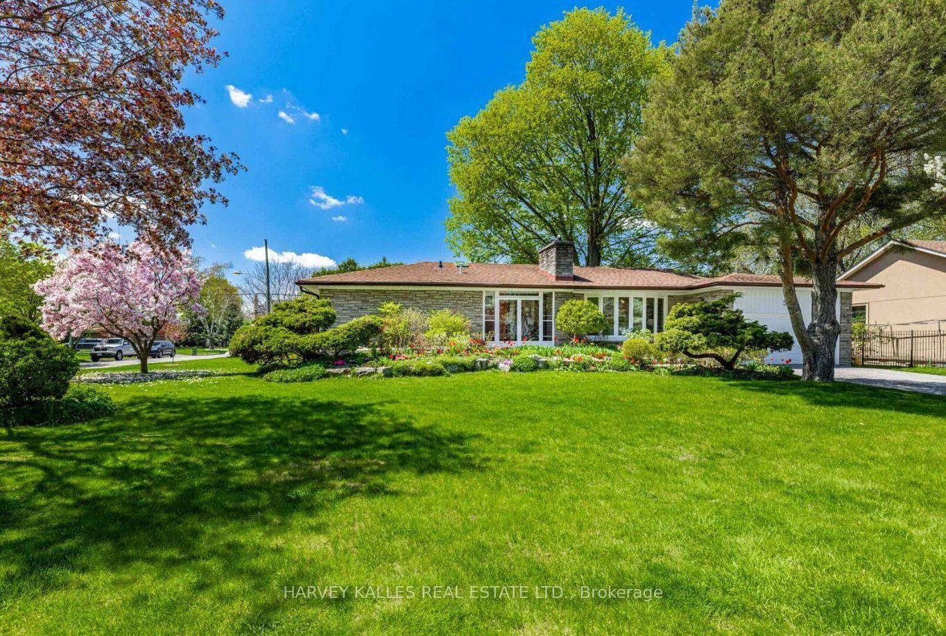5 Parmbelle Crescent, Toronto