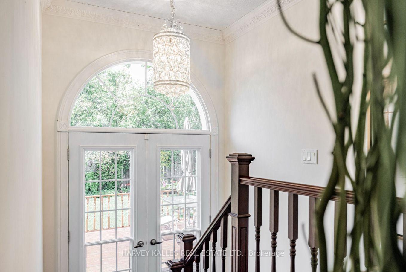 5 Parmbelle Crescent, Toronto