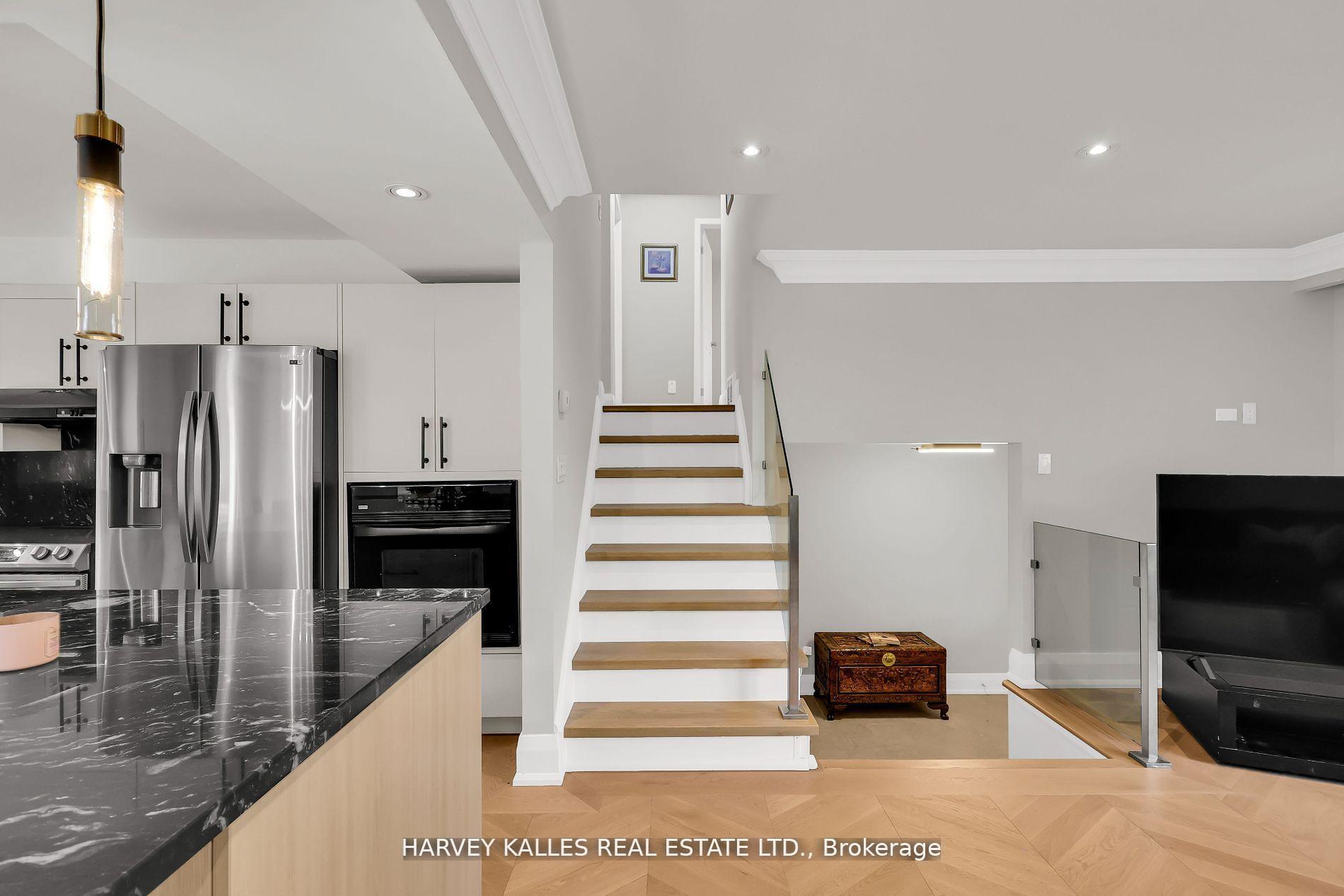 16 Wedgeport Place, Toronto