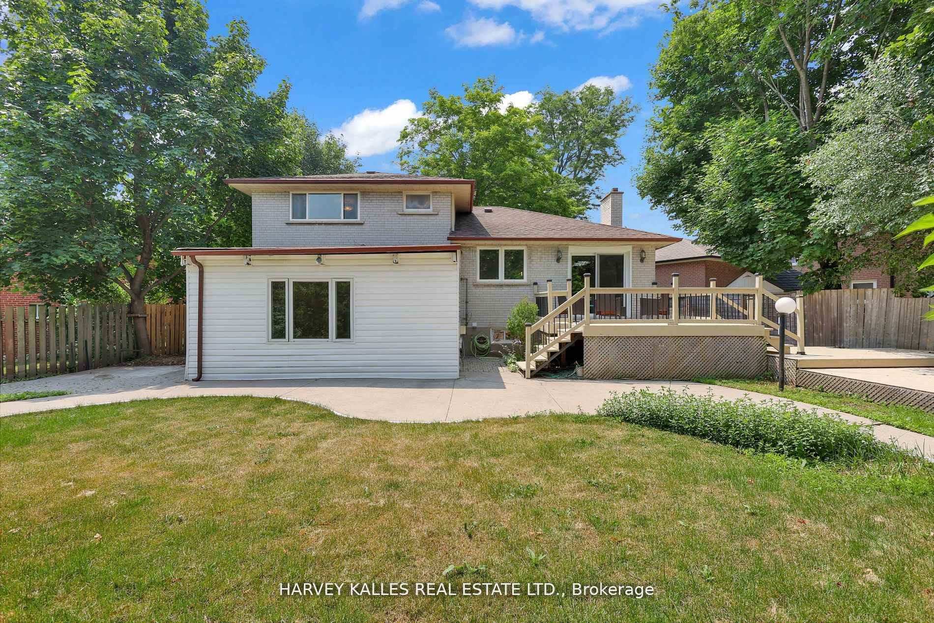 16 Wedgeport Place, Toronto