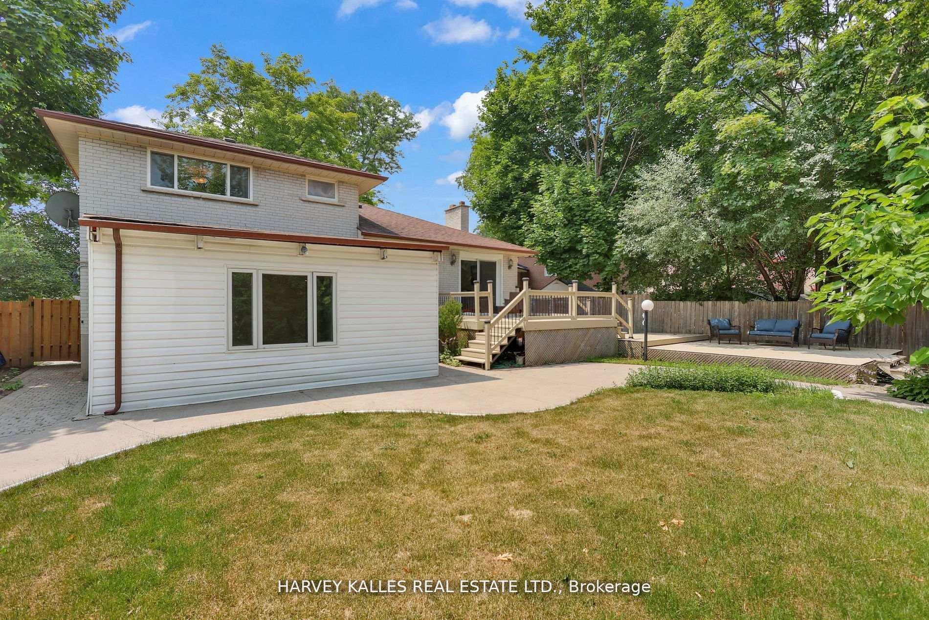 16 Wedgeport Place, Toronto