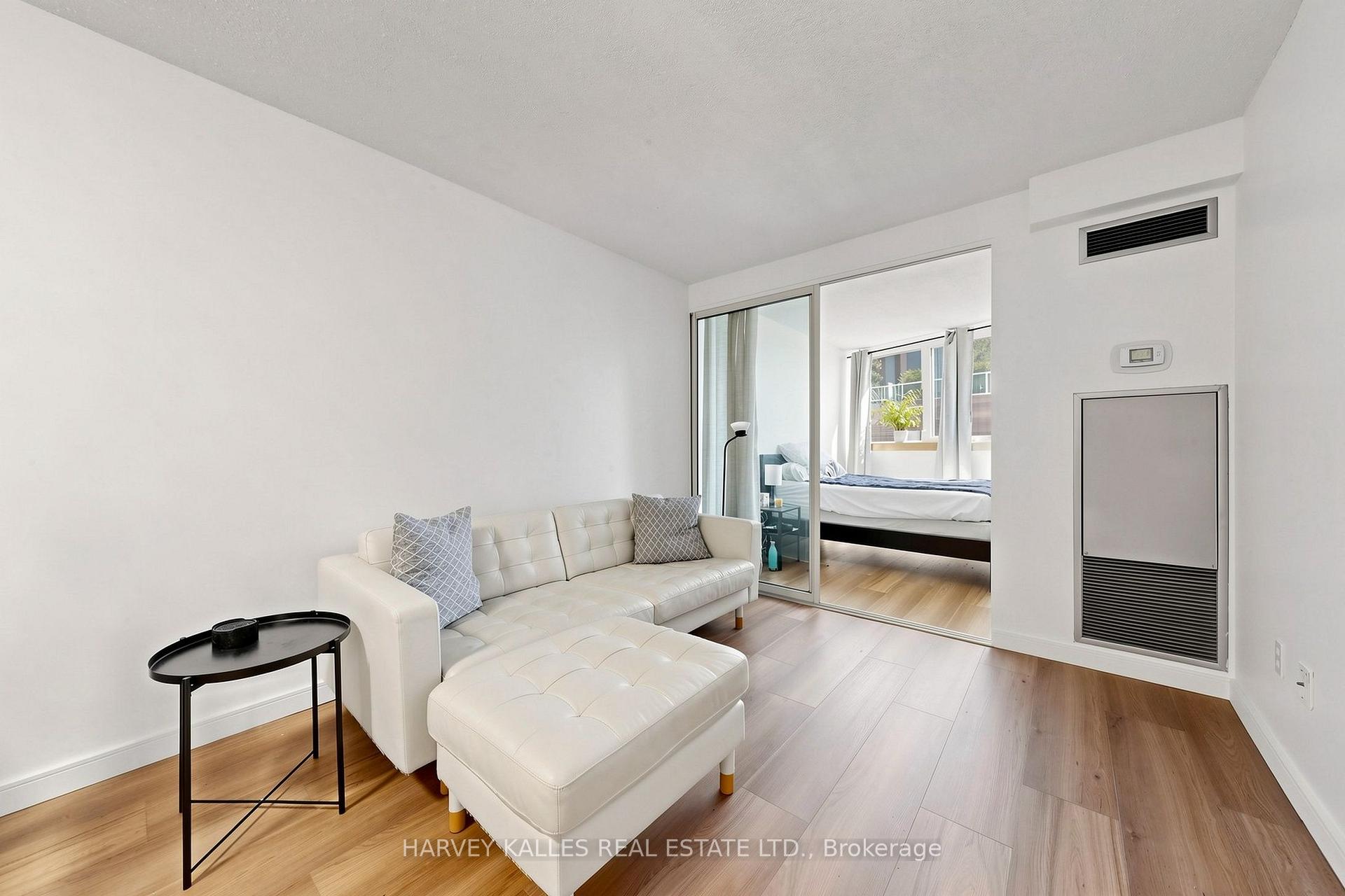 1055 Bay Street 408, Toronto Unit: 408