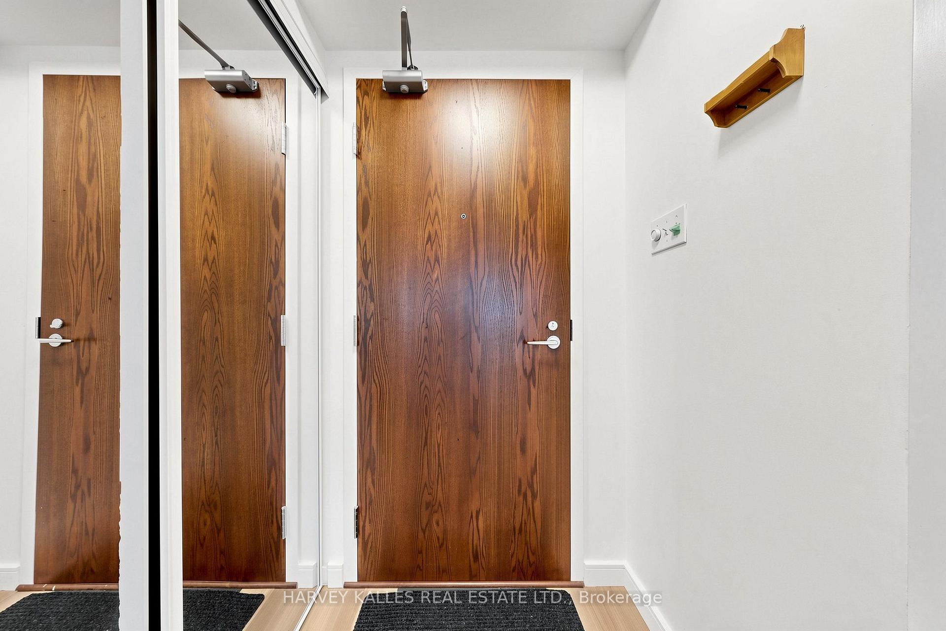 1055 Bay Street 408, Toronto Unit: 408