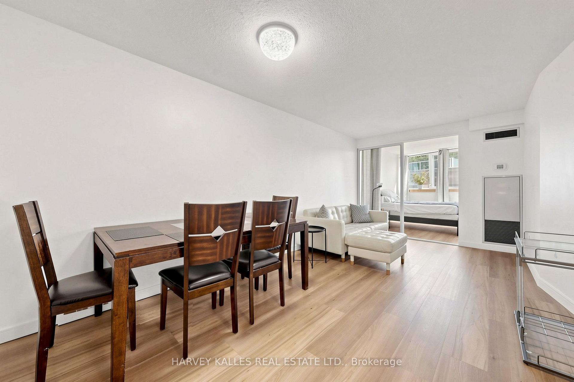 1055 Bay Street 408, Toronto Unit: 408