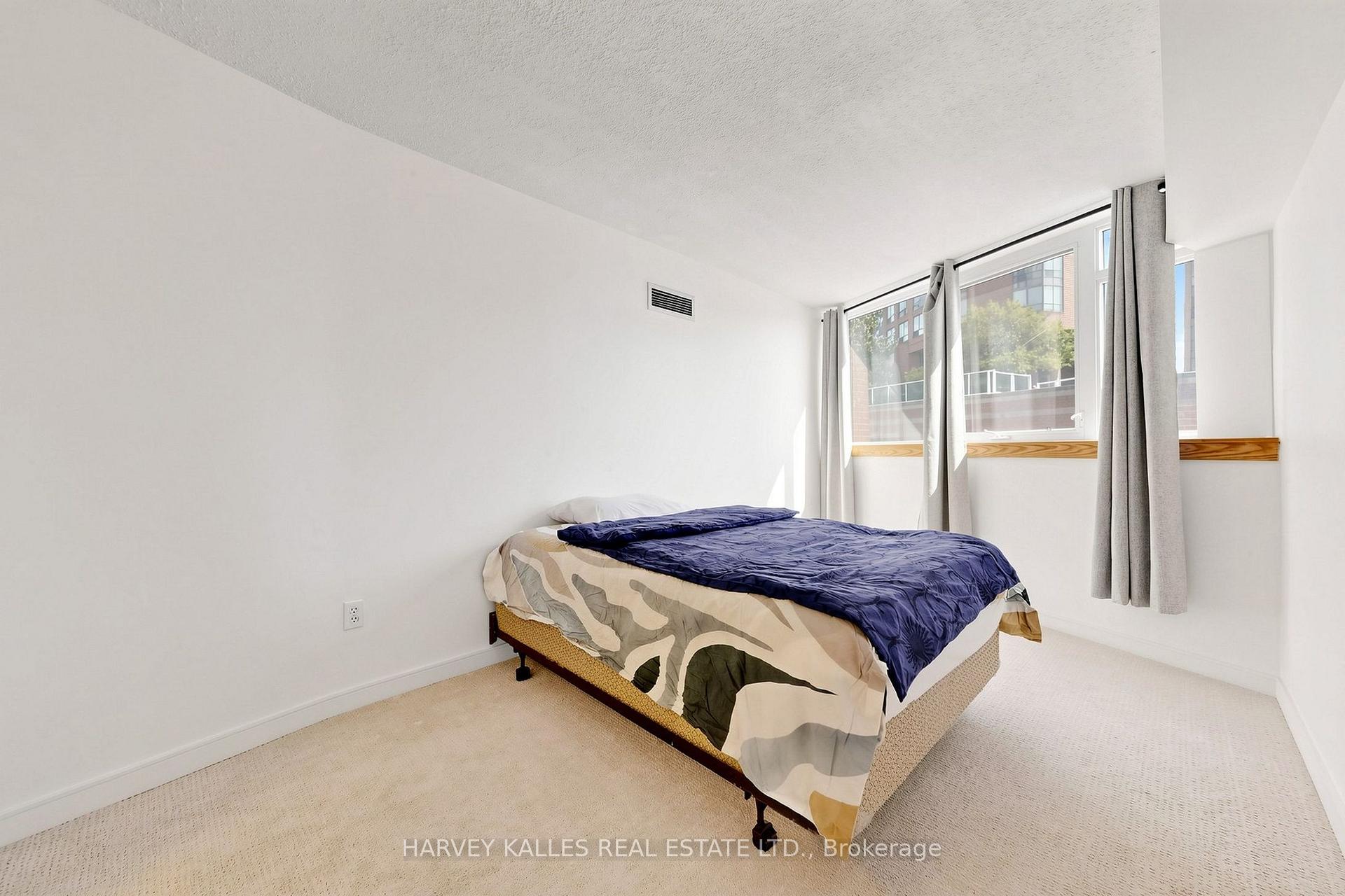 1055 Bay Street 408, Toronto Unit: 408