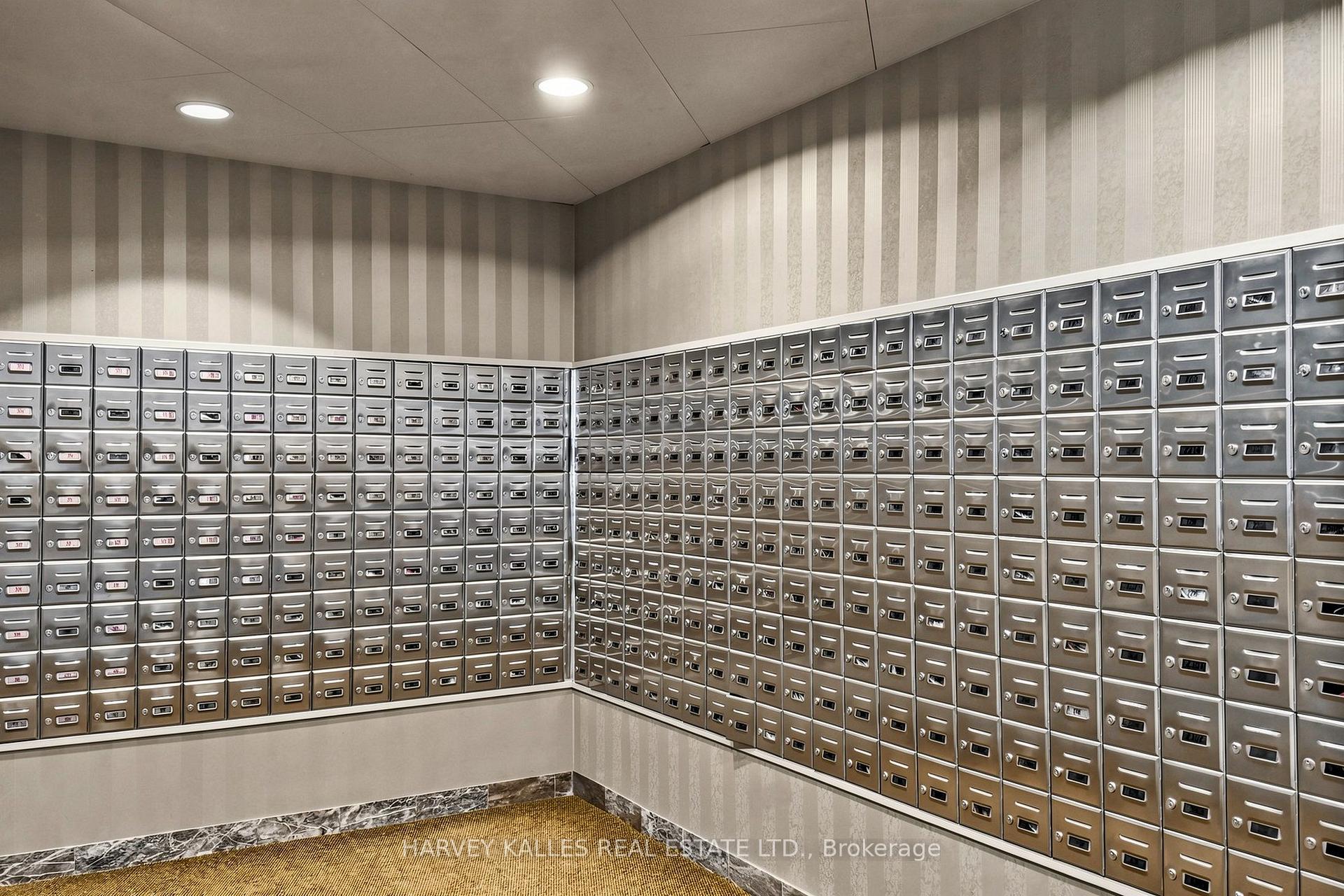 1055 Bay Street 408, Toronto Unit: 408