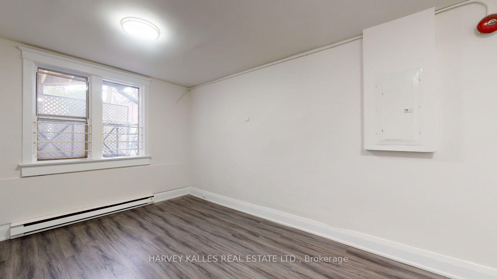 1065 Bathurst Street 2, Toronto Unit: 2