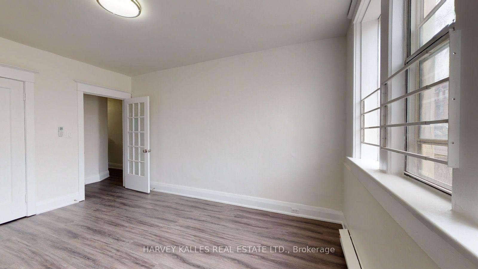 1065 Bathurst Street 2, Toronto Unit: 2
