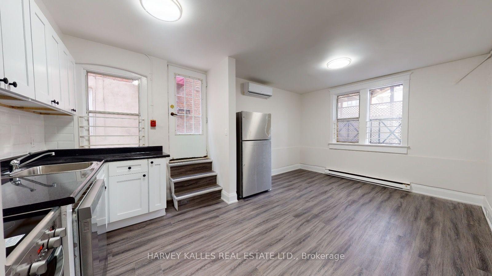 1065 Bathurst Street 2, Toronto Unit: 2