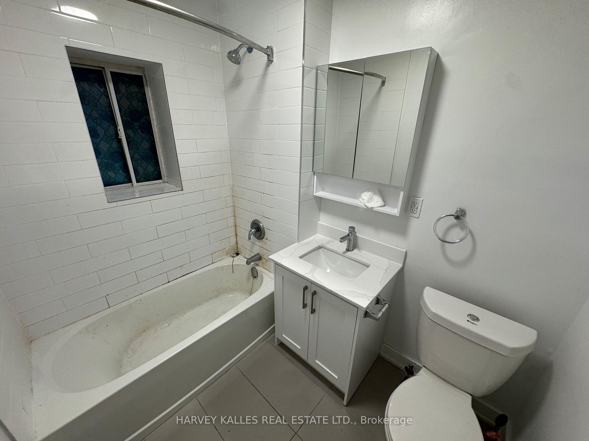 316 Lonsdale Road 2, Toronto Unit: 2