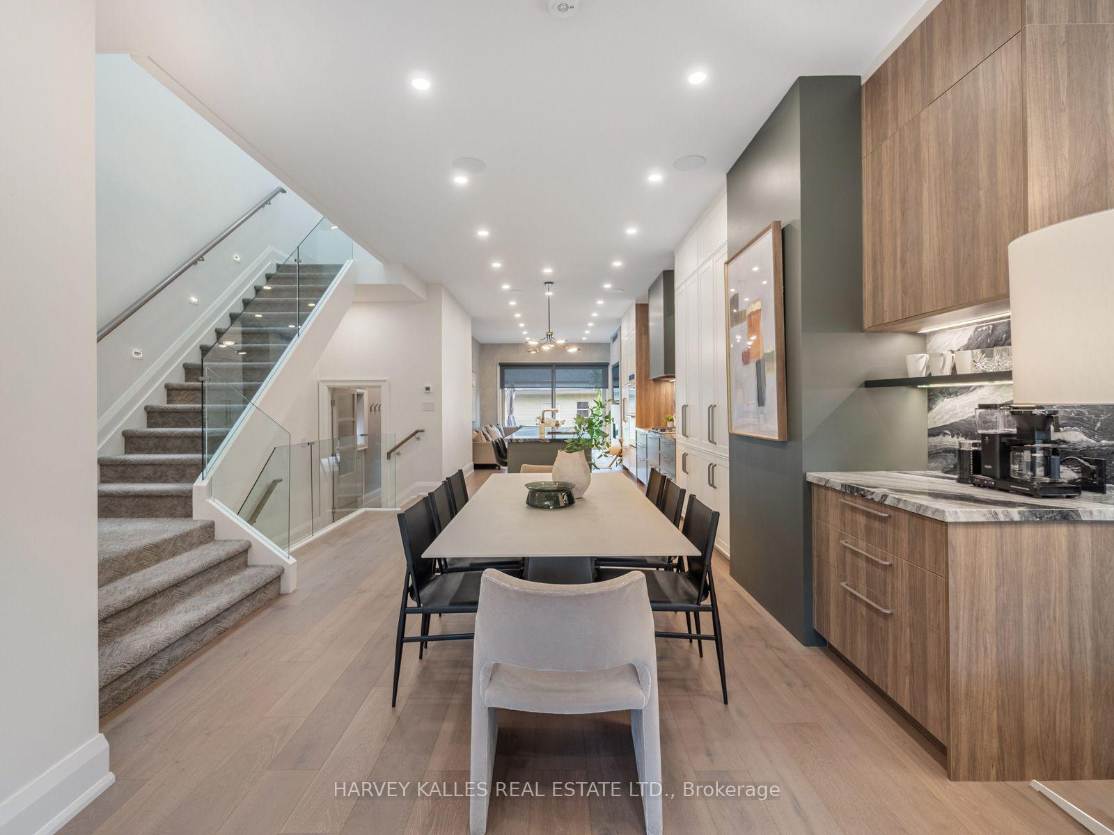381 Glenholme Avenue, Toronto