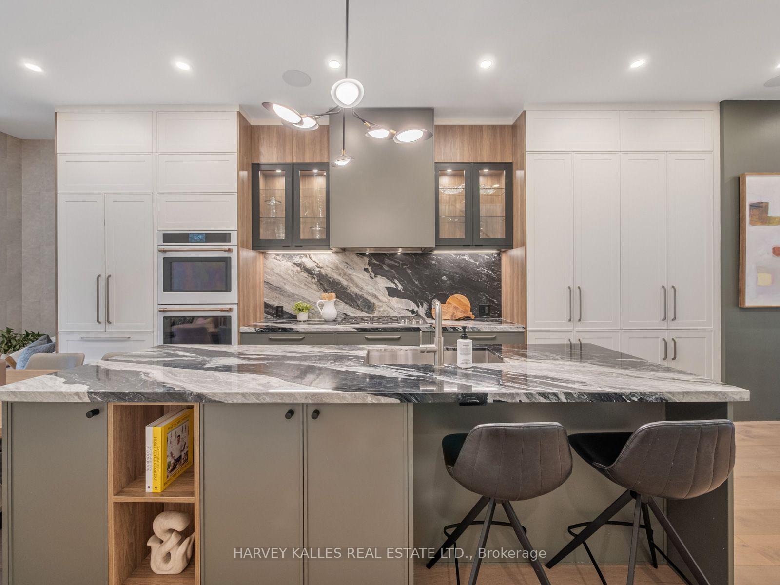 381 Glenholme Avenue, Toronto