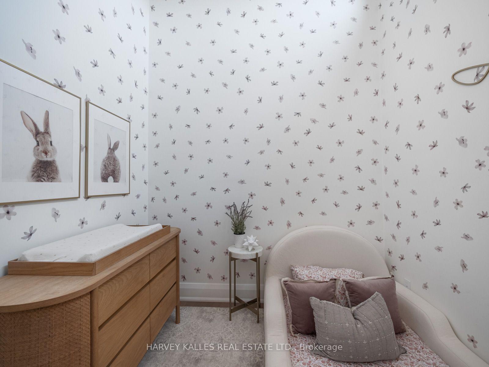 381 Glenholme Avenue, Toronto