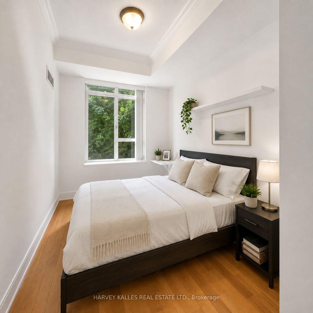 38 William Carson Crescent 810, Toronto Unit: 810
