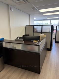 170 The Donway West 213, Toronto Unit: 213