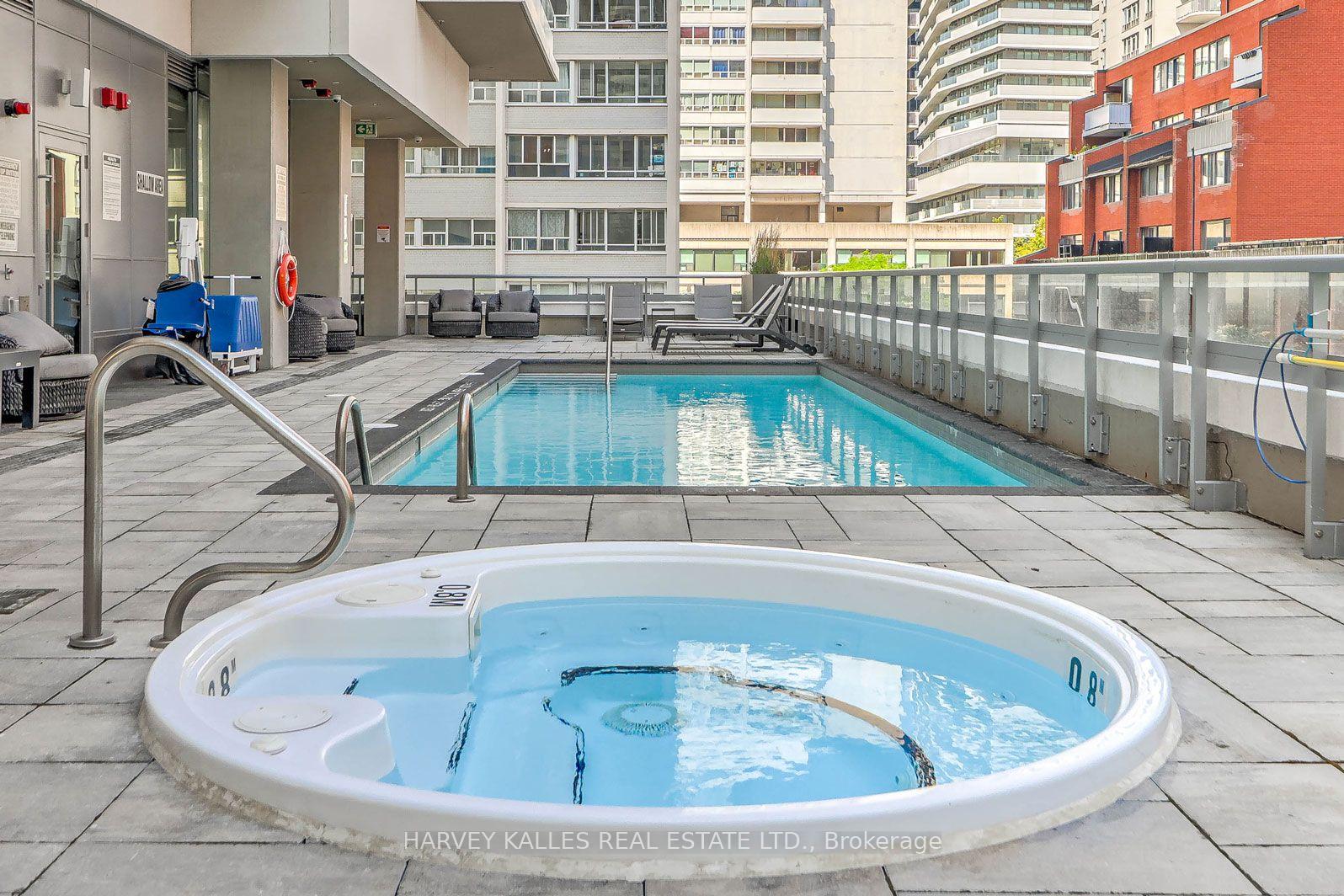 25 Holly Street 2604, Toronto Unit: 2604