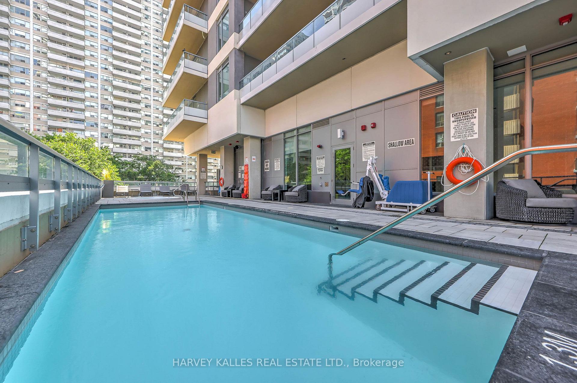25 Holly Street 2604, Toronto Unit: 2604