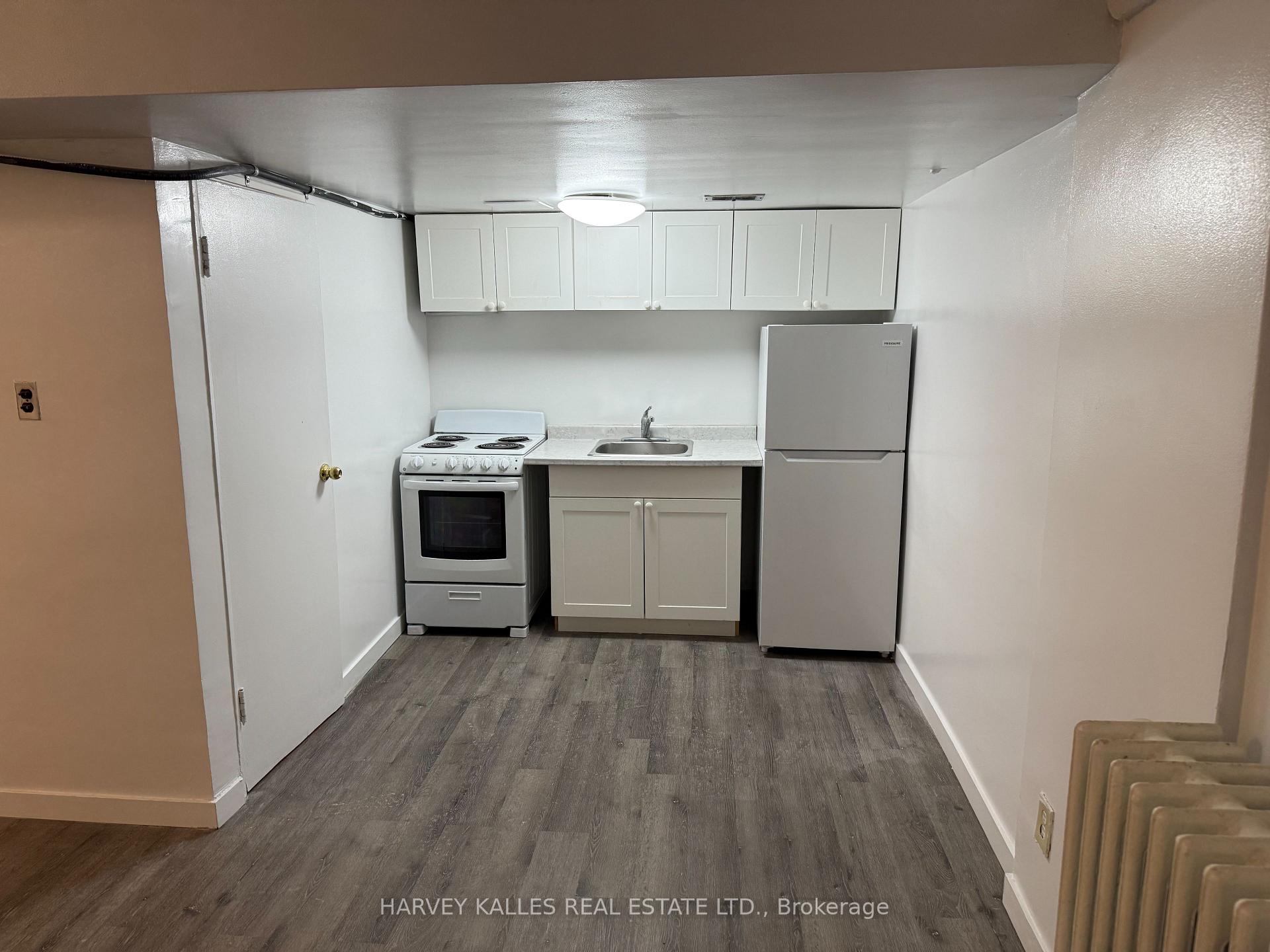1582 Bathurst Street B1, Toronto Unit: B1