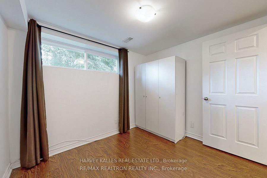 142 Combe Avenue Lower, Toronto Unit: Lower