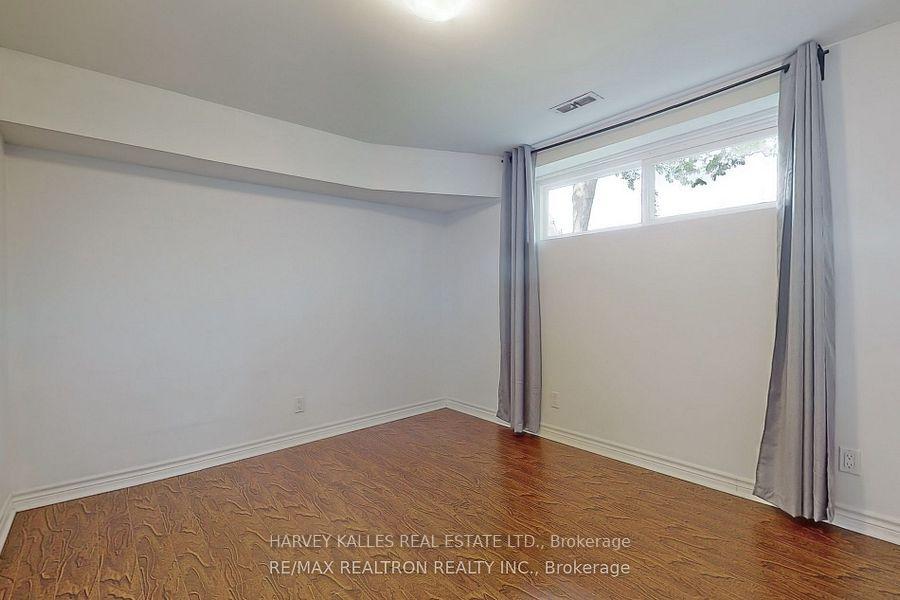 142 Combe Avenue Lower, Toronto Unit: Lower