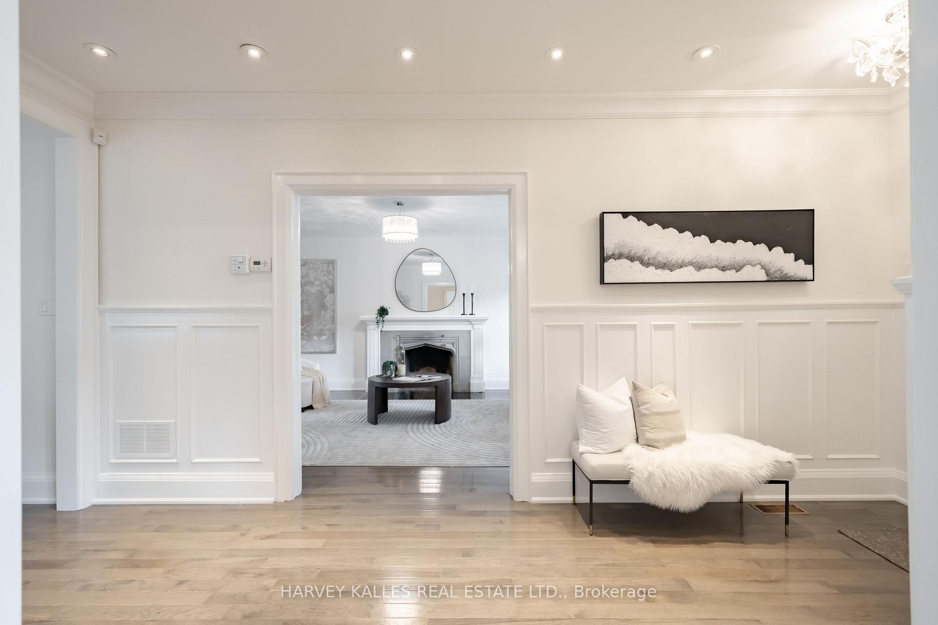 6 Browside Avenue, Toronto