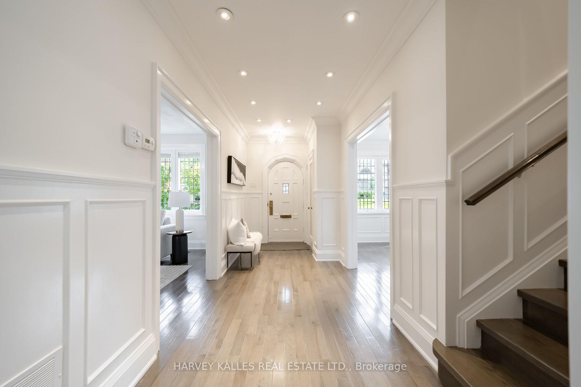 6 Browside Avenue, Toronto