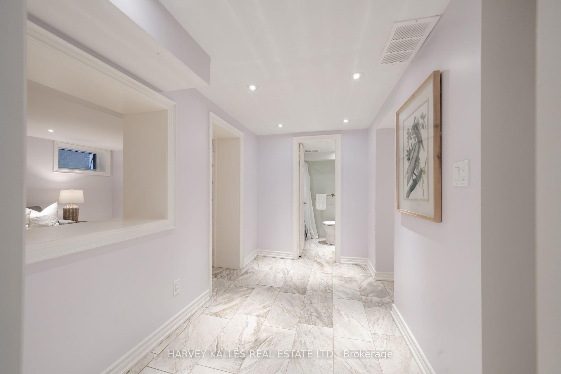 6 Browside Avenue, Toronto