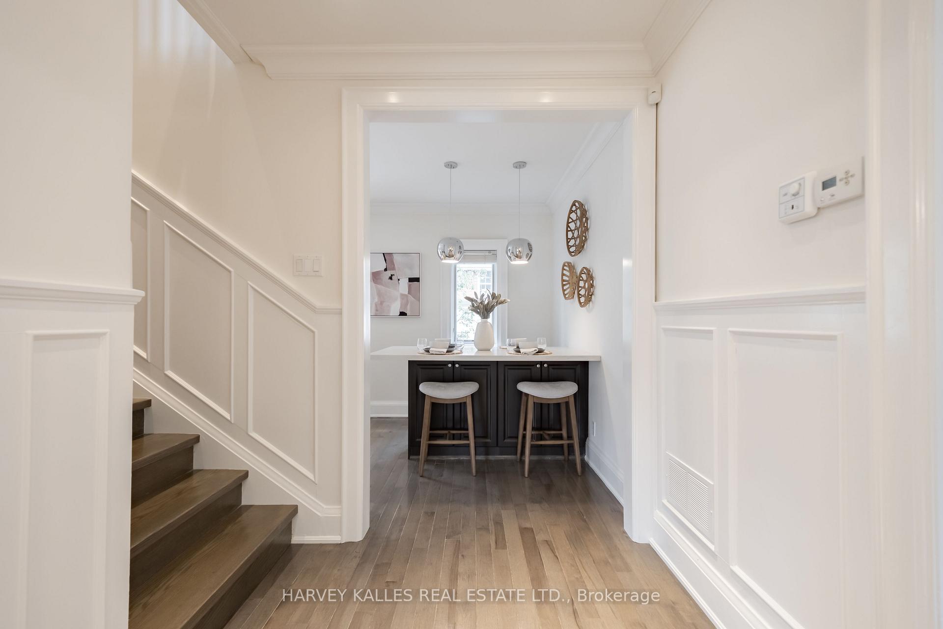 6 Browside Avenue, Toronto
