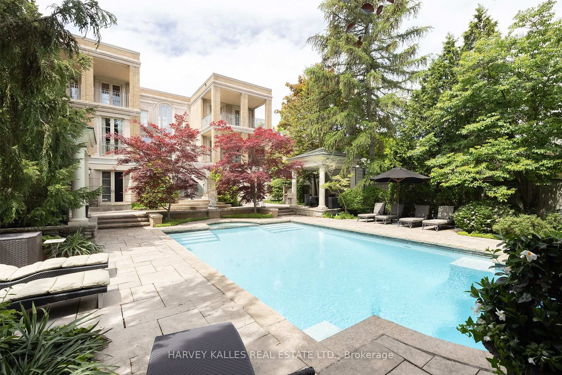 173 Dunvegan Road, Toronto