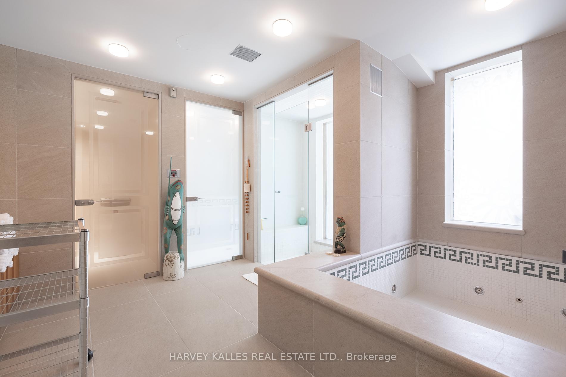 173 Dunvegan Road, Toronto