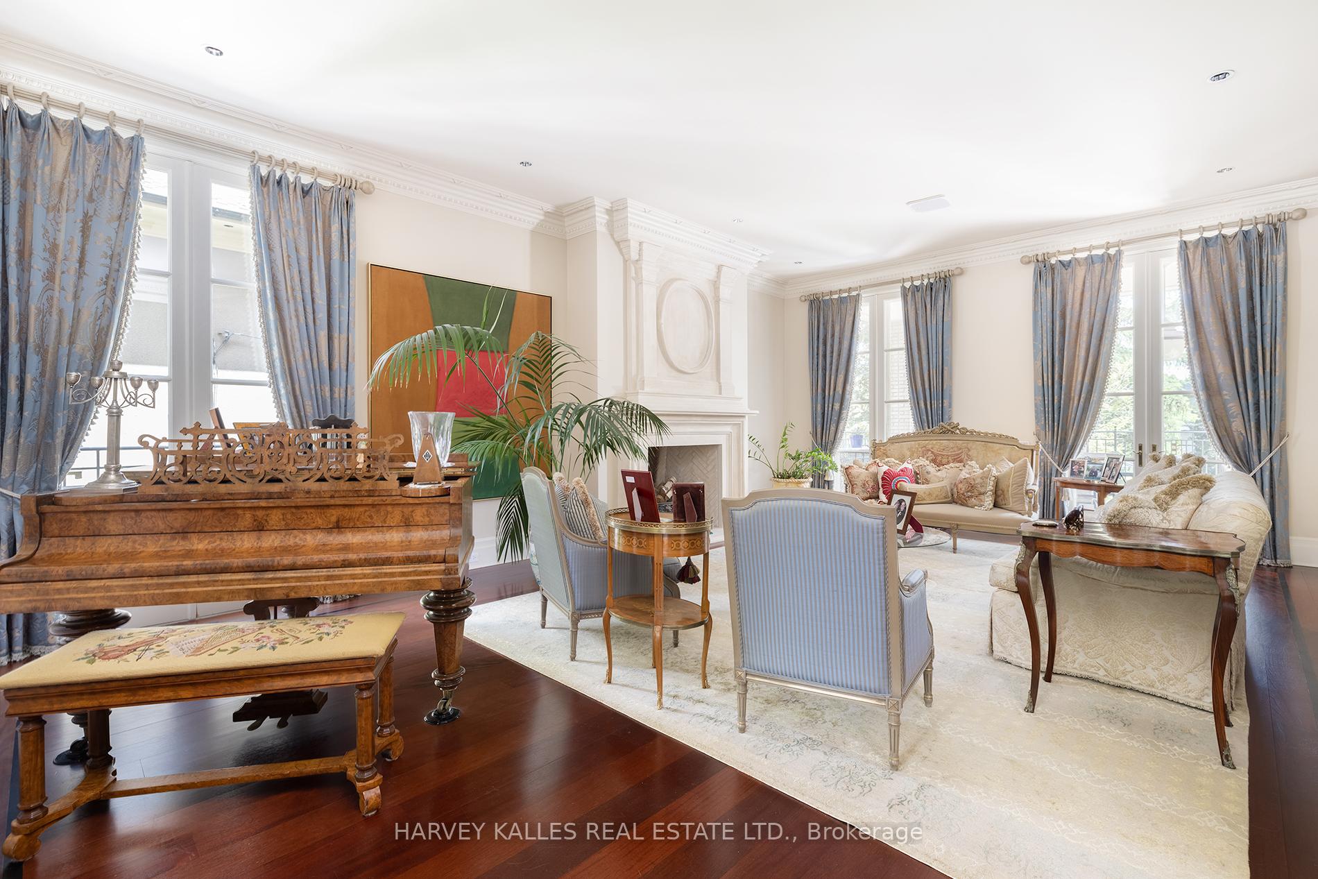 173 Dunvegan Road, Toronto