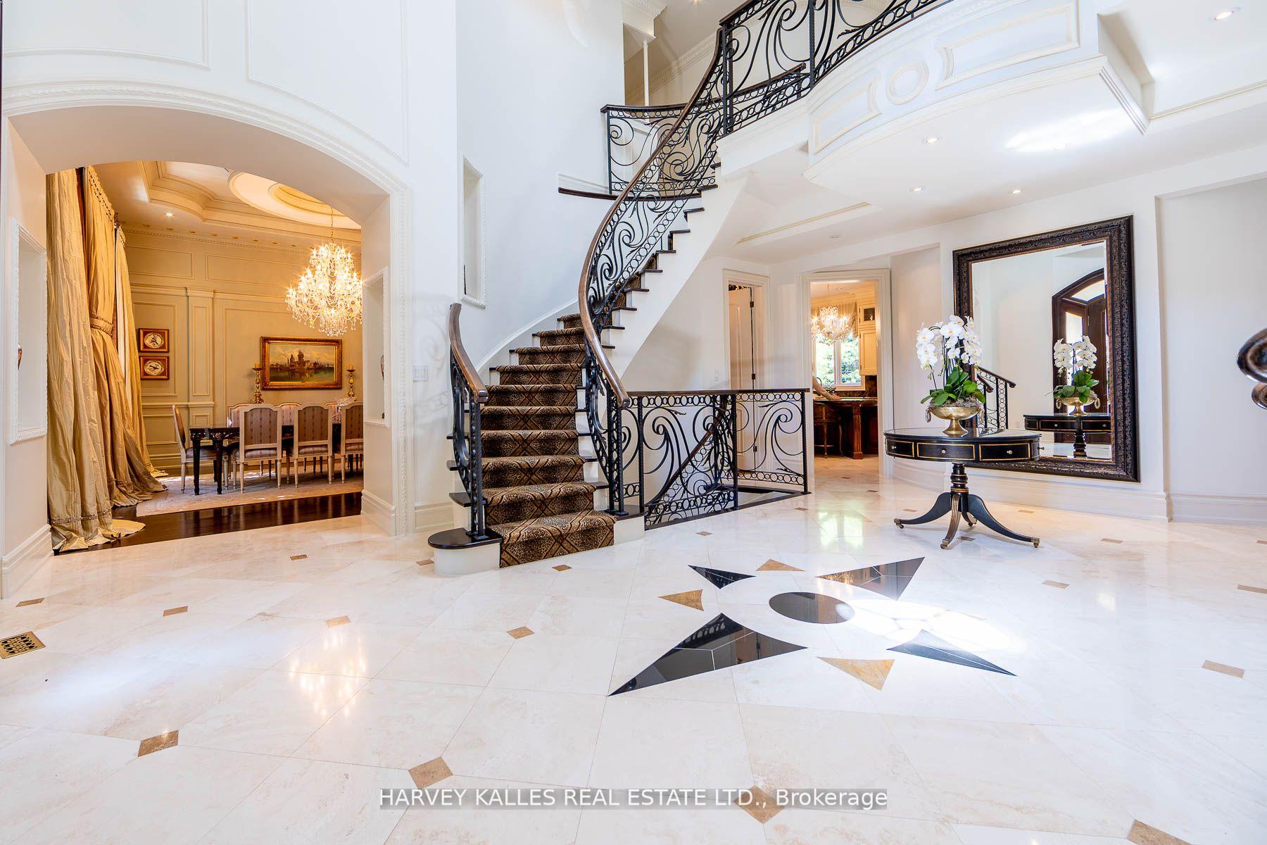 48 Wimpole Drive, Toronto