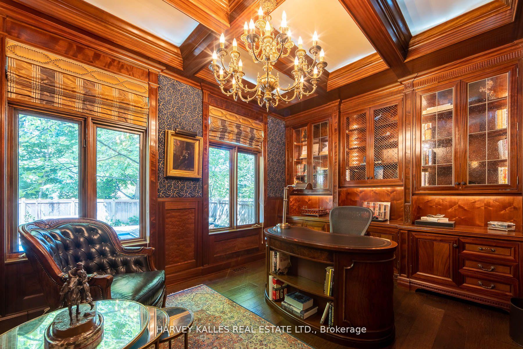 48 Wimpole Drive, Toronto