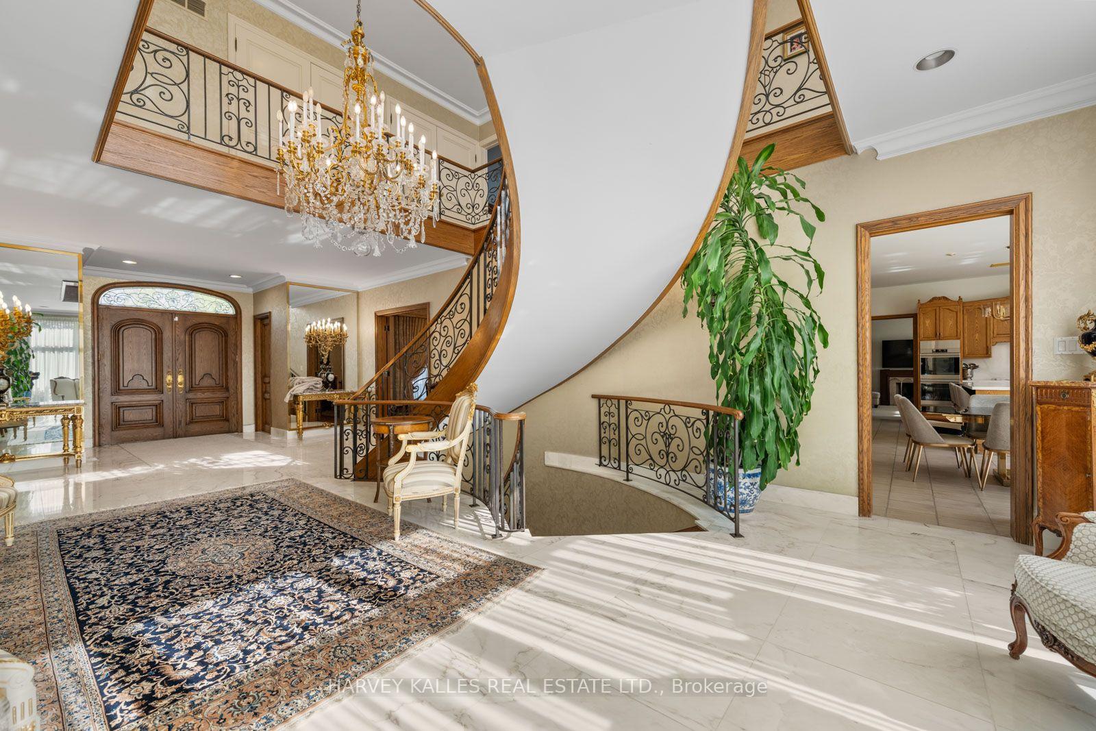 122 Dunvegan Road, Toronto