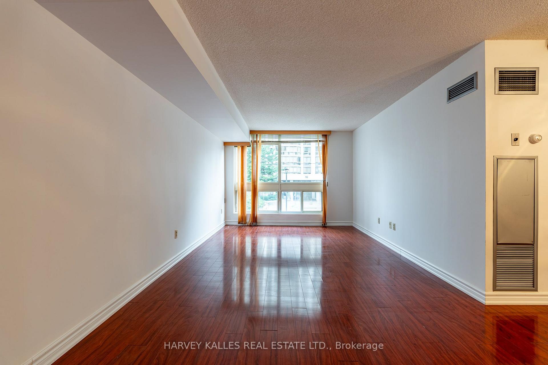 5 Kenneth Avenue 205, Toronto Unit: 205