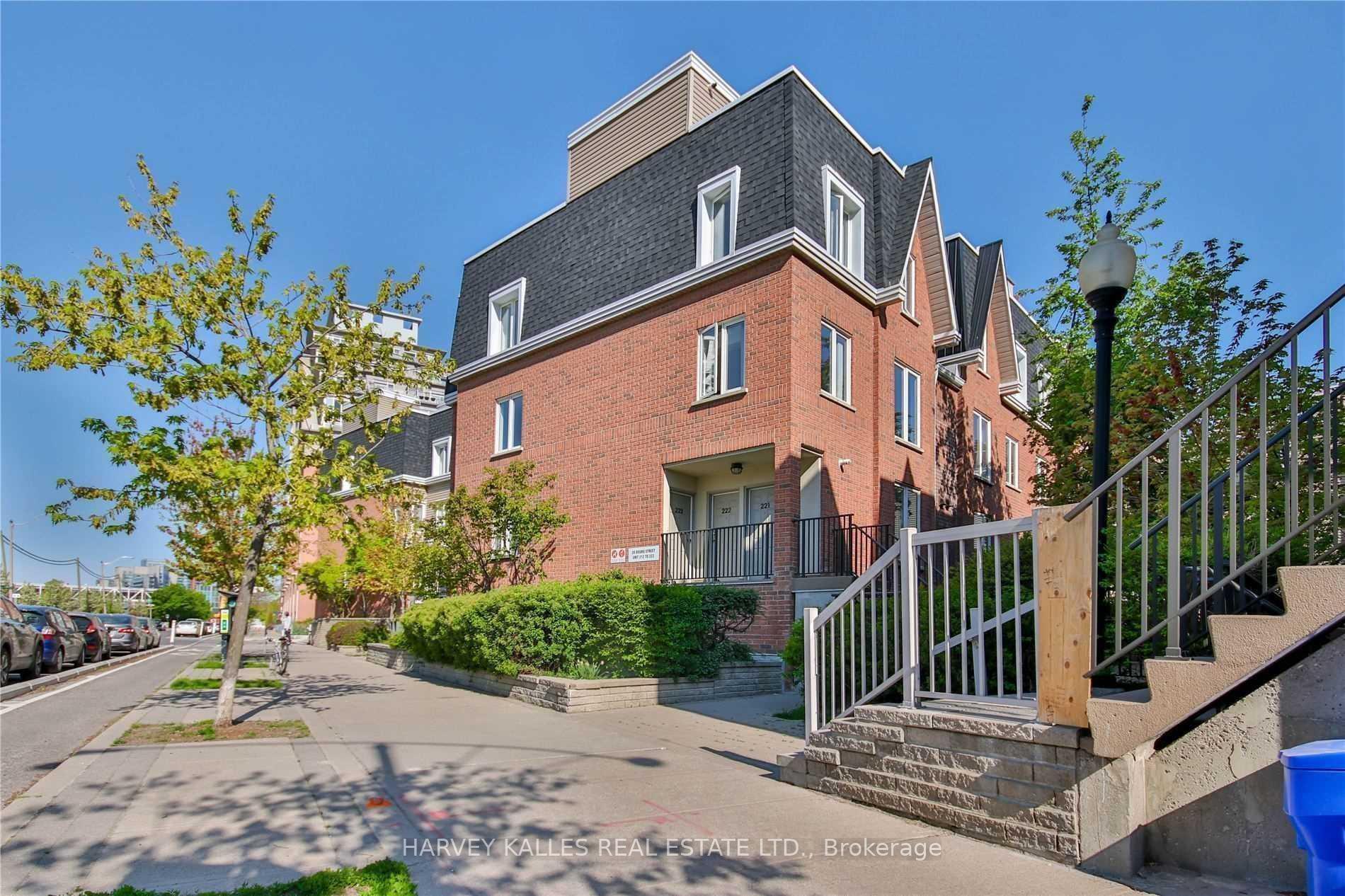 28 Douro Street 220, Toronto Unit: 220