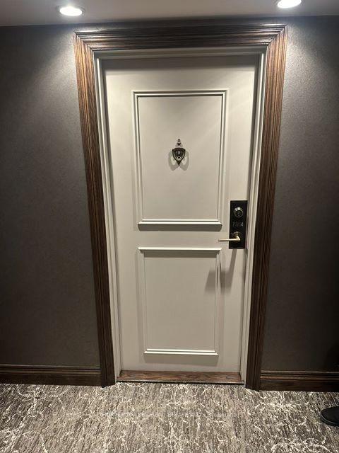 18 Lower Village Gate PH4, Toronto Unit: PH4