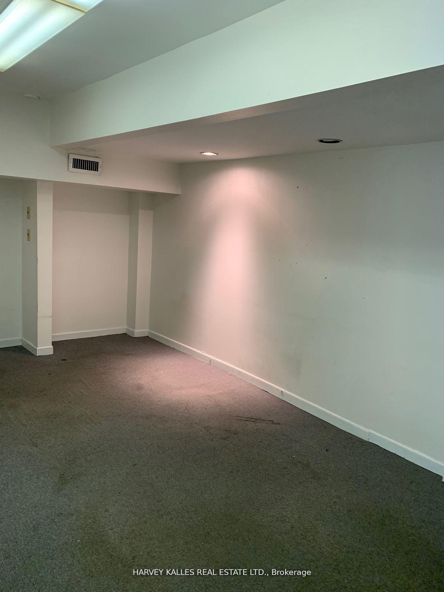 258 Wilson Avenue B100, Toronto Unit: B100