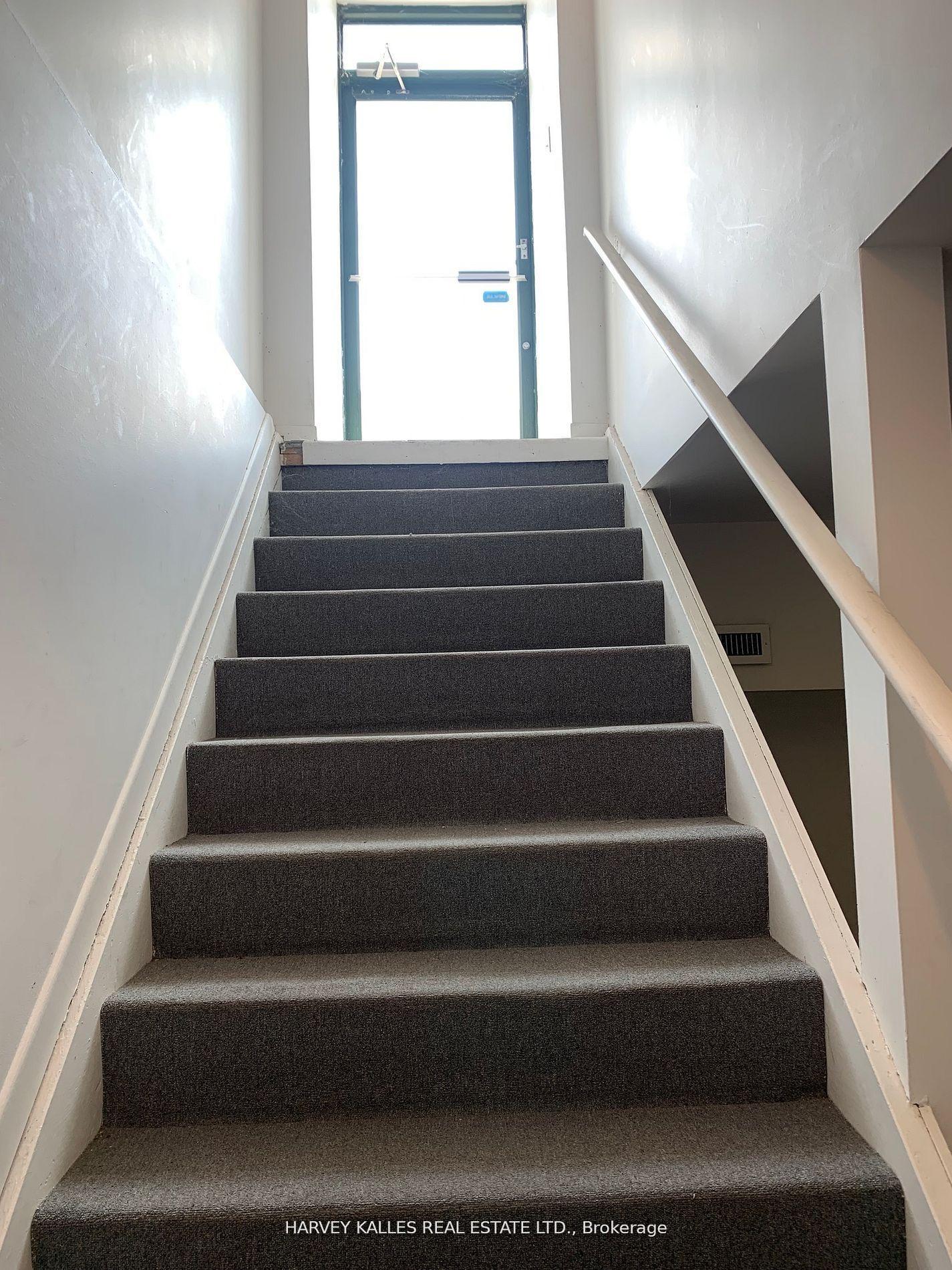 258 Wilson Avenue B100, Toronto Unit: B100