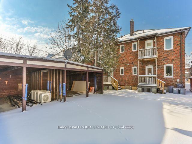 989 Avenue Road Upper, Toronto Unit: Upper