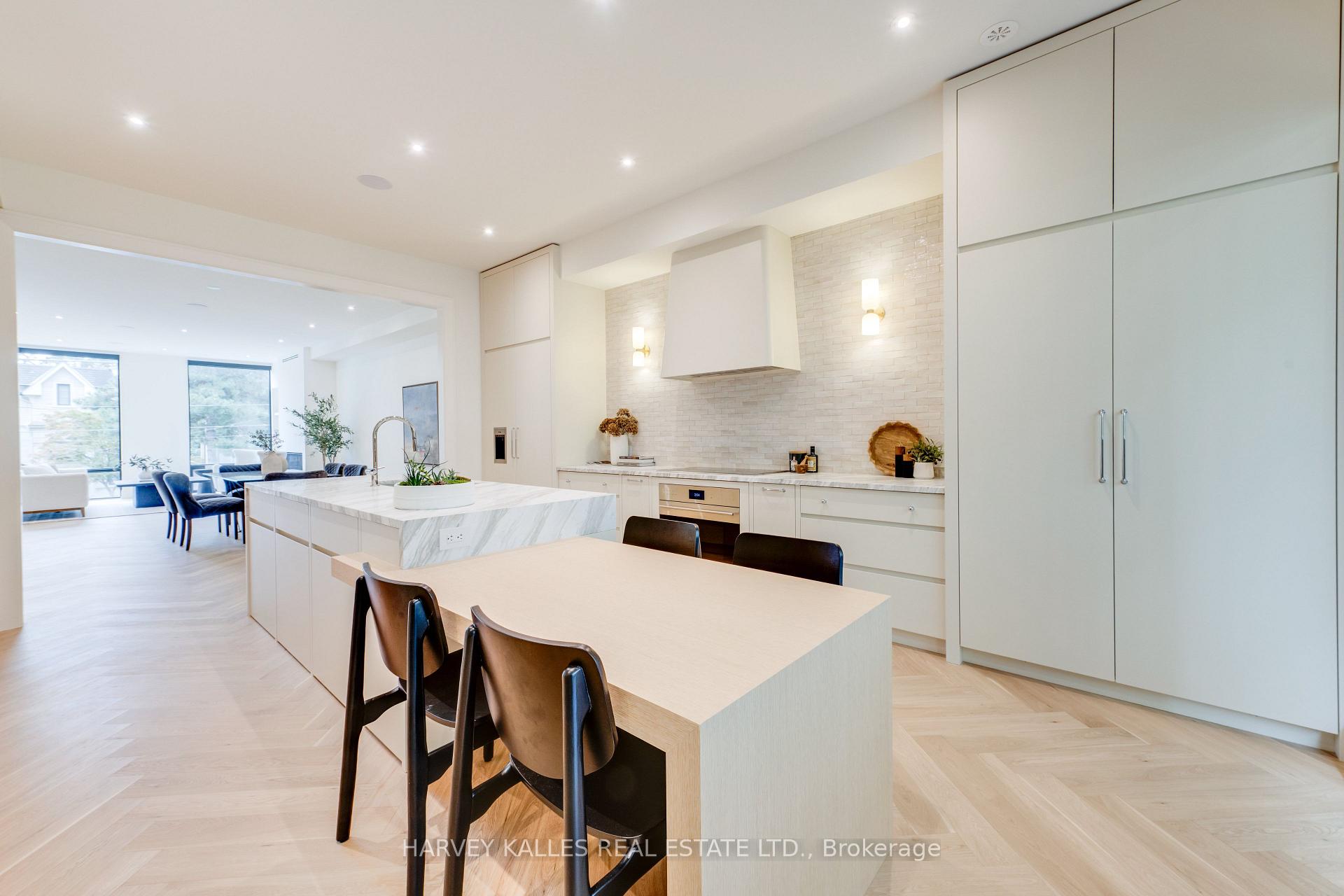 32 Evergreen Gardens, Toronto