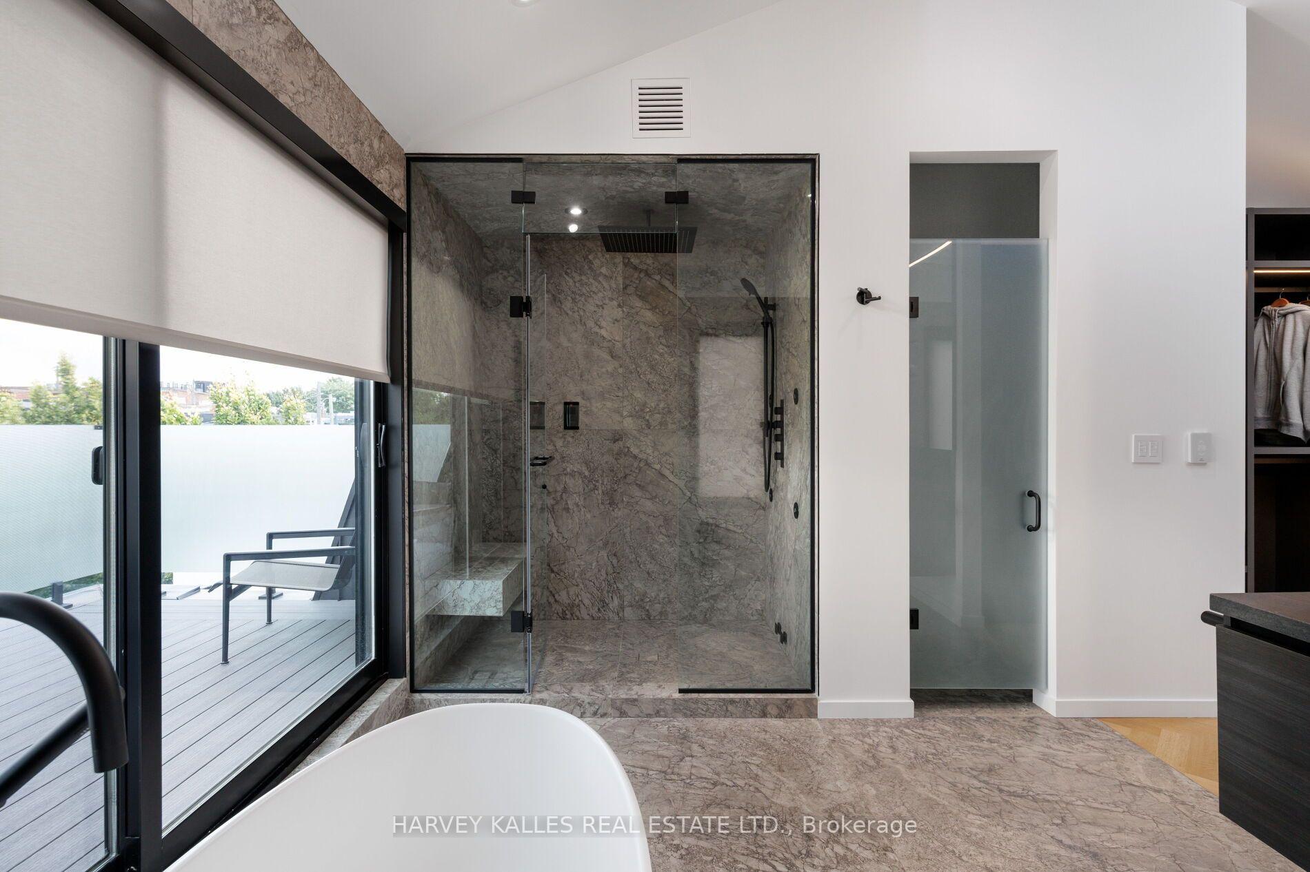 22 Foxley Street, Toronto