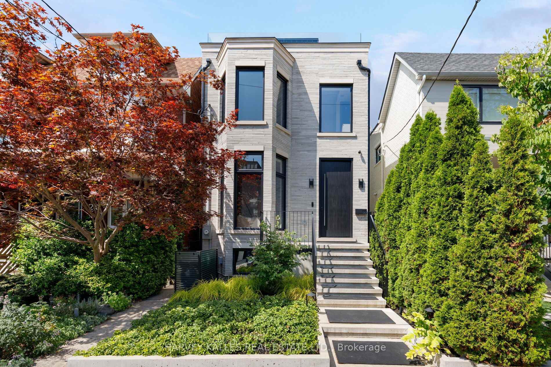 22 Foxley Street, Toronto